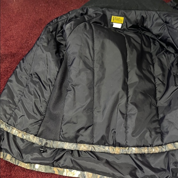 Men's Camouflage Hunting Interchange Jacket - Picture 8 of 16